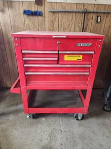 lot 11 image: U.S. General 5-Drawer Rolling Tool Cart with Lock