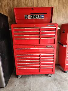 lot 13 image: US General Pro 13-Drawer Tool Cabinet with Top Chest Combo 42in x 18in x 62in