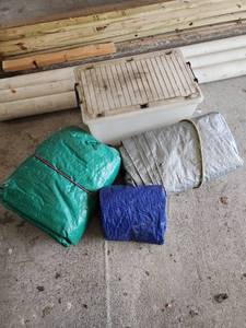 lot 571 image: Storage Tote and 3 Tarps