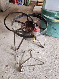lot 574 image: Brinkmann Single Burner Outdoor Propane Stove