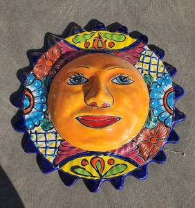 lot 919 image: Hand-Painted Mexican Talavera Sun Face Wall Decor 14in.