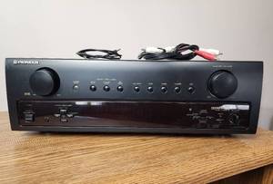 lot 15 image: Pioneer CX-4000 Stereo Tuner Control Amplifier with Dolby Pro Logic