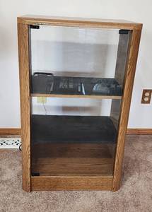 lot 20 image: Pioneer Audio Component Cabinet Oak Wood 21.75in x 16.5in x 35.5in