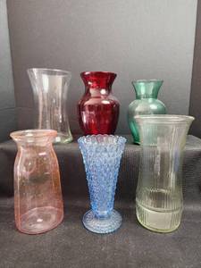 lot 709 image: Decorative Glass Vases - Clear, Red, Green, Pink and Blue