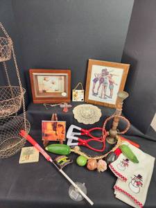 lot 741 image: Home Decor Collection - Snowman Kitchen Towels, Artwork, and Accessories