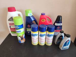 lot 747 image: Carpet Shampoo, Cleaners, and Pet Spot Removers