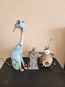 lot 764 image: Decorative Garden Metal Dog, Lantern, and Bee