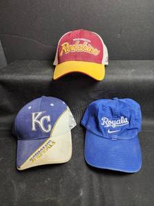 lot 193 image: NFL Washington Redskins & MLB Kansas City Royals Baseball Cap Collection