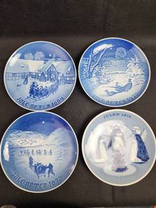 lot 201 image: lB&G and Porsgrund Christmas Collector Plates 1969-1972
