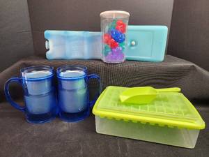 lot 216 image: Beverage Cooling Set - Ice Balls, Blue Freeze Mugs, Ice Packs, and Ice Cube Tray