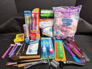 lot 236 image: Personal Care and Grooming Products Lot - Dental, Cosmetic & Hygiene Items