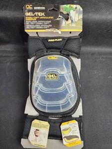 lot 247 image: CLC Gel-Tek Stabili-Cap Articulated Kneepads #378 ProFlex