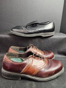 lot 251 image: Size 12 Mens Dress Shoes