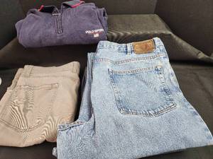 lot 254 image: 4 Pairs Jeans and Pants 40x32 and 2xl Long Sleeve Shirt