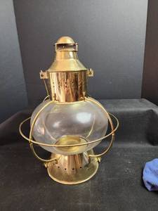 lot 278 image: Brass Maritime Anchor Candle Lantern with Glass Globe