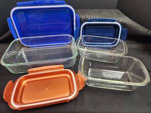 lot 61 image: Lock & Lock Glass Food Storage Containers with Colored Lids