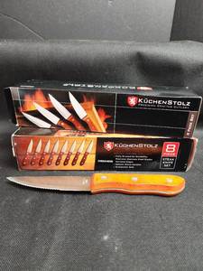 lot 80 image: Kuchenstolz 8-Piece Steak Knife Set