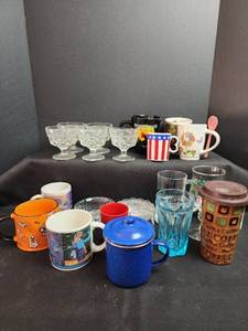 lot 127 image: Mixed Drinkware Collection - Mugs, Glasses and Dessert Cups