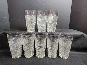 lot 129 image: Set of 8 Cut Crystal Highball Glasses Diamond Pattern