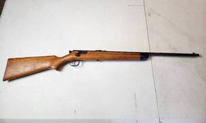 lot 32 image: Stevens Model 15-A .22 ShortLong or Long Bolt Action Rifle (IF YOU CANNOT PASS A BACKGROUND CHECK, PLEASE DO NOT BID) SEE BELOW FOR DETAILS ABOUT PICKUP LOCATION FOR FIREARMS.
