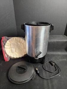 lot 802 image: Commercial Electric Coffee Percolator with Filter Basket