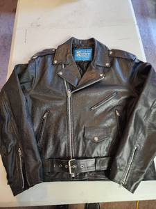 lot 811 image: Element Leather Jacket Size 50- needs oiled