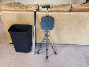 lot 818 image: Folding Walking Cane Seat with Trash Bin and Baseball Bat