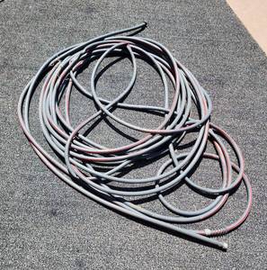 lot 932 image: Garden Hose
