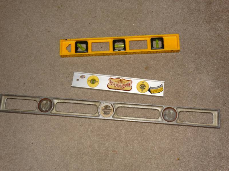 lot 189 image: Lot of 3 levels