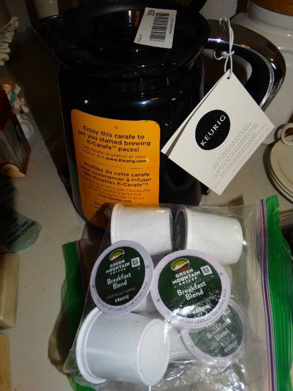 lot 259 image: Gevalia and keurig carafes and coffee packs