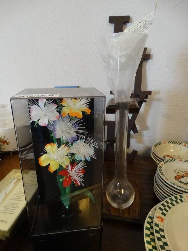 lot 293 image: Lighted floral, West Virginia half yard Ale glass w stand & candle holder