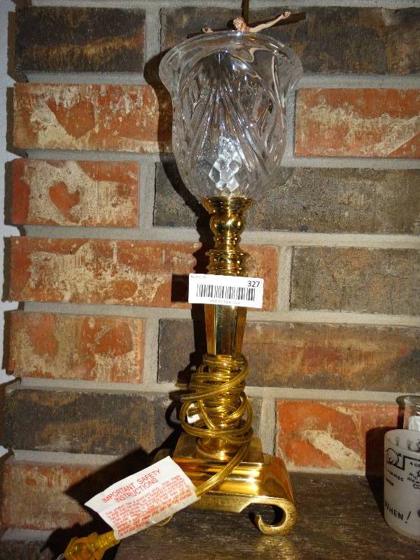 lot 327 image: Heavy brass torch lamp w crystal globe & crucifix