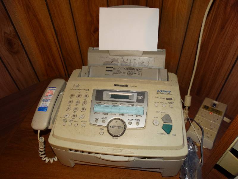 lot 364 image: Panasonic fax machine & scanner