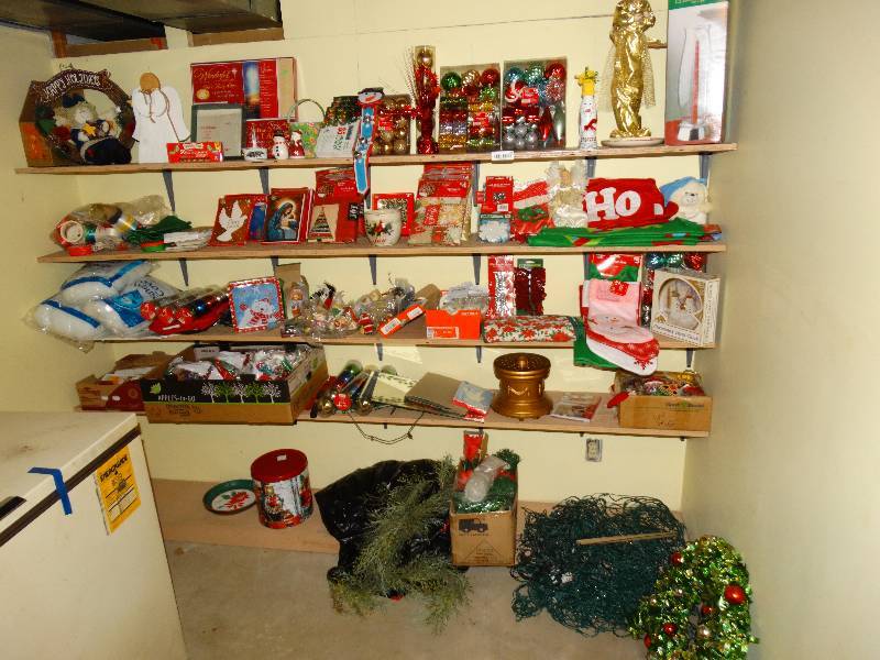 lot 379 image: Lot of Christmas decor, lights, greenery, wreath, misc.