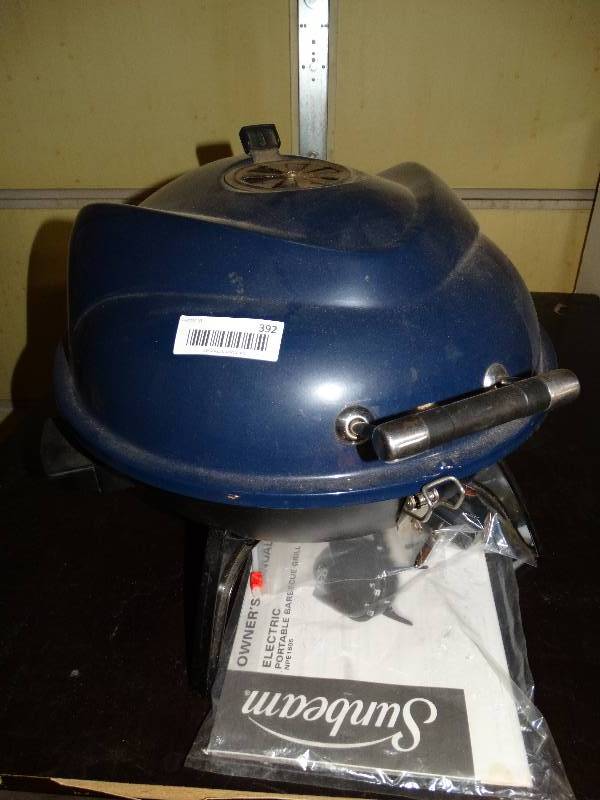 lot 392 image: Sunbeam portable BBQ grill