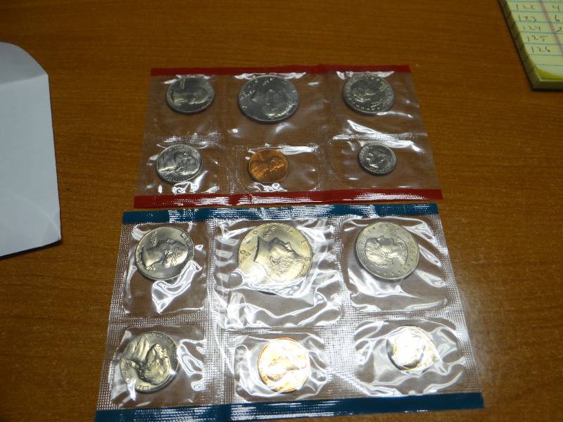 lot 126 image: 2 uncirculated proof sets- 1979