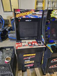 lot 6895 image: Arcade1Up Asteroids Multi-Game Cabinet