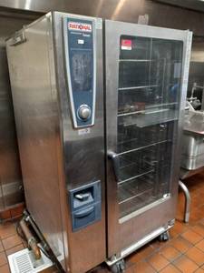 lot 6932 image: Rational Steamer Model SCC-WE-202G (DOES NOT WORK)