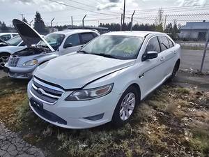 lot 12575 image: 2011 Ford Taurus  WHITE