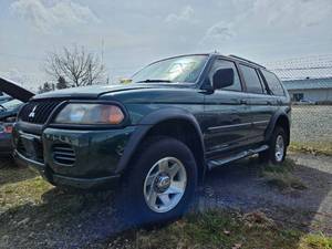 lot 12559 image: 2001 Mitsubishi Montero Sport LS, AWD4WD  GREEN