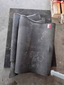 lot 19508 image: (2) Rubber Gym Floor Mats