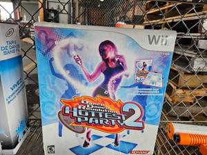 lot 21624 image: Wii Dance Dance Revolution party 2
