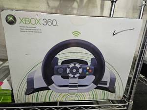 lot 21652 image: Xbox 360 Wireless Racing Wheel