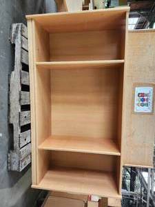 lot 22040 image: Wooden Storage Bookshelf with 3 Compartments