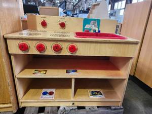 lot 22045 image: Childrens Wooden Play Kitchen Set with Stove and Sink
