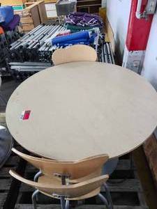 lot 22137 image: Round Cafe Table Set with (4) Heart-Shaped Plywood Chairs