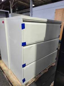 lot 22183 image: (2) HON 3-Drawer Lateral File Cabinet