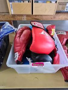 lot 19569 image: Lot Of Boxing Supplies
