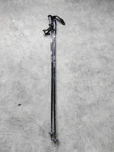 lot 19633 image: Scott Ski Poles 130cm with Ergonomic Grips