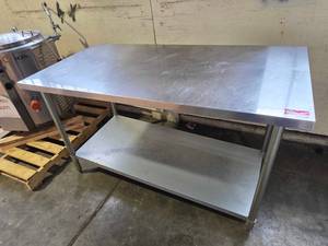 lot 19641 image: 5ft Stainless Steel Top Table With Undershelf